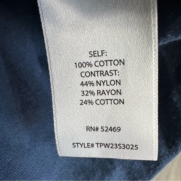 Bundle of 2 Women’s Long Sleeve Lace Arm Tops in Blue and Black Size XL - Picture 7 of 13